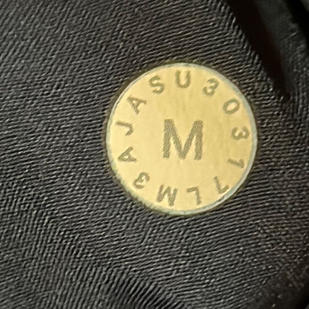 Lululemon Surge‎ Warm Long Sleeve - Picture 5 of 5